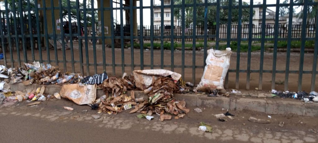 heap of refuse at Lagos Garagein ijebu ode