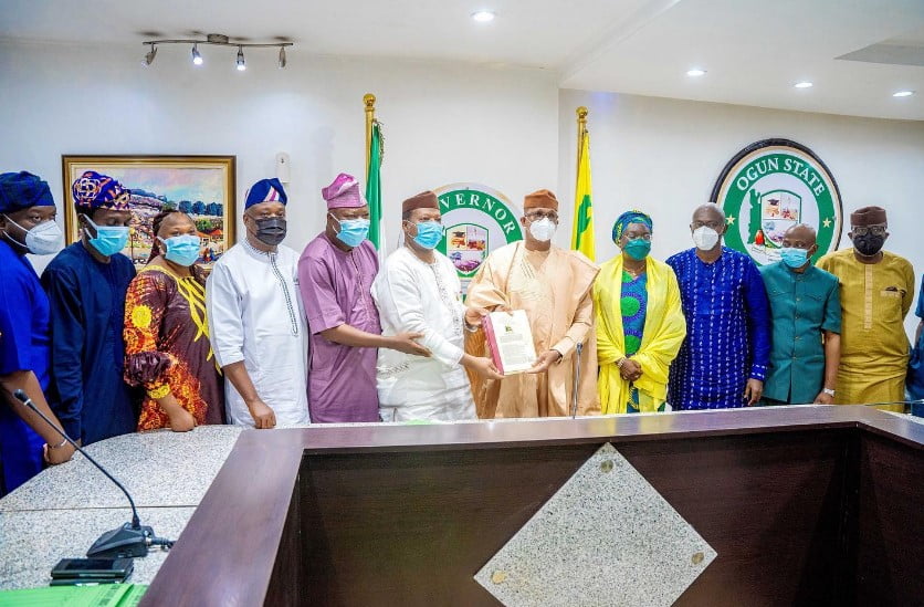 Governor Abiodun signs N350.735bn 2022 budget into Law