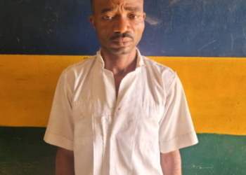 Man arrested for impregnating 19-year-old daughter in Mowe