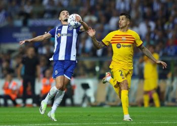 Barça News Cancelo, Araujo react after Porto 0-1 Barcelona: “The referee was not good”