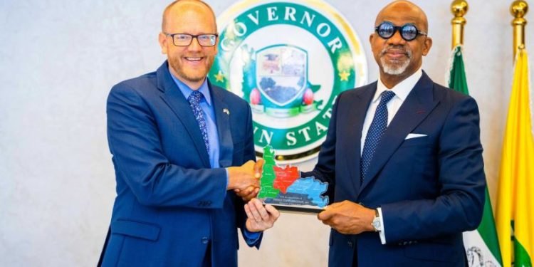 In a bid to bolster economic development and foster international partnerships, Governor Dapo Abiodun of Ogun State, Nigeria, welcomed a delegation from the United States Consulate General in Nigeria led by Mr. Will Stevens, the Consul General.