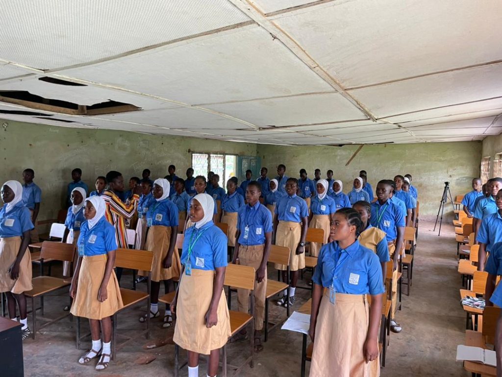 Habib Foundation team with students of Obalaju High School, Ijoga-Orile; Eyinni Comprehensive High School, Ibooro; and Oluaso High School, Imasayi all in the local Yewa North Council Area of Ogun State.