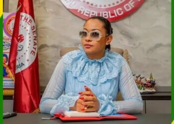 BREAKING: Nigerian Immigration Seizes Senator Natasha’s Passport At Airport